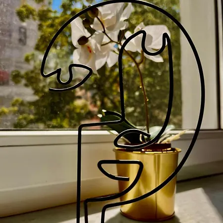 Center, New Design Varsóvia